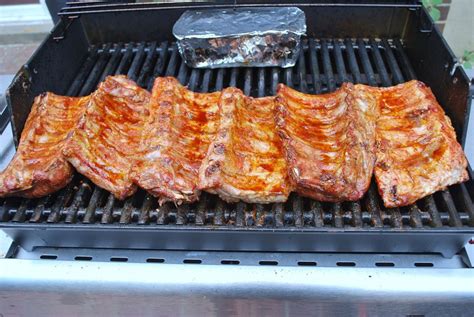 how long do you cook beef ribs on a gas grill